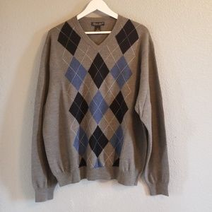 Garret Scott Sweater V-neck Argyle Style